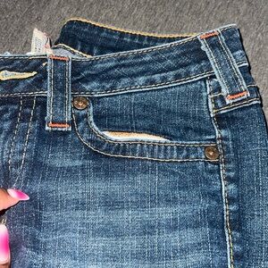 Women’s jeans